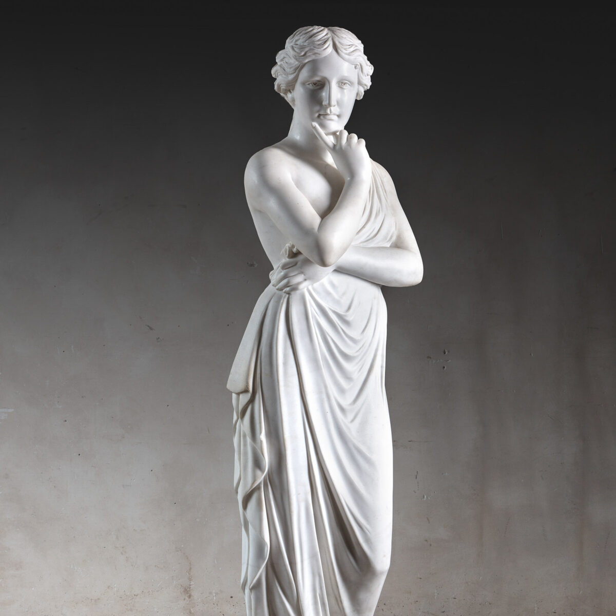 Verhuizer Door Onweersbui Klassiek handgehakt marmer Venus sculptuur - Piet Jonker