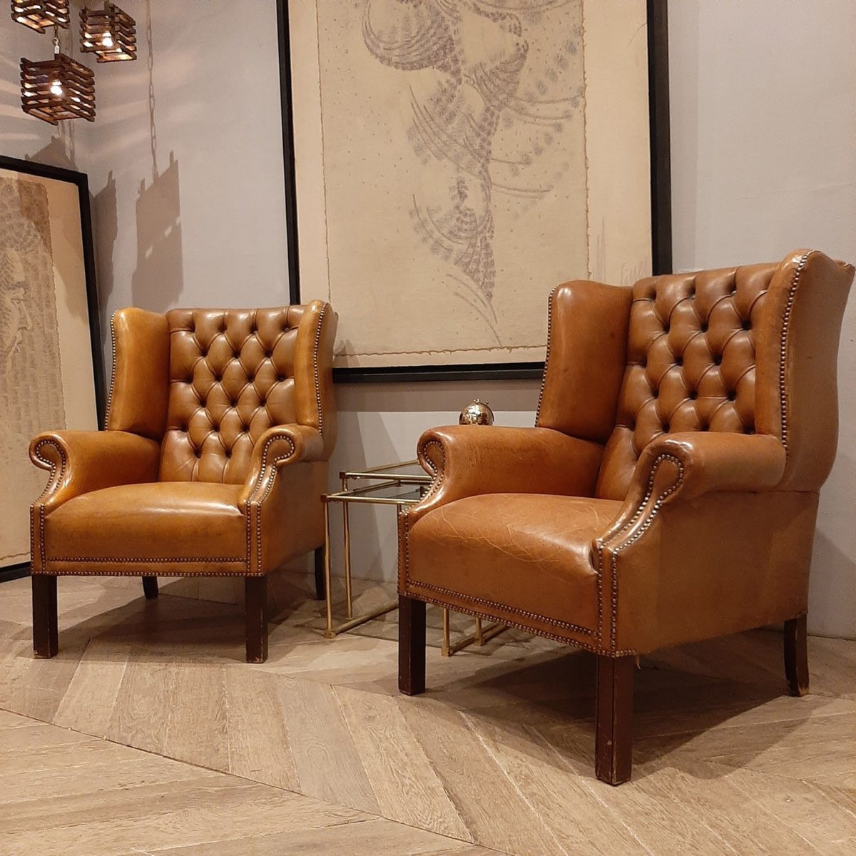 landinwaarts Grappig vermomming Paar luxe cognac kleurige lederen vintage fauteuils - Piet Jonker
