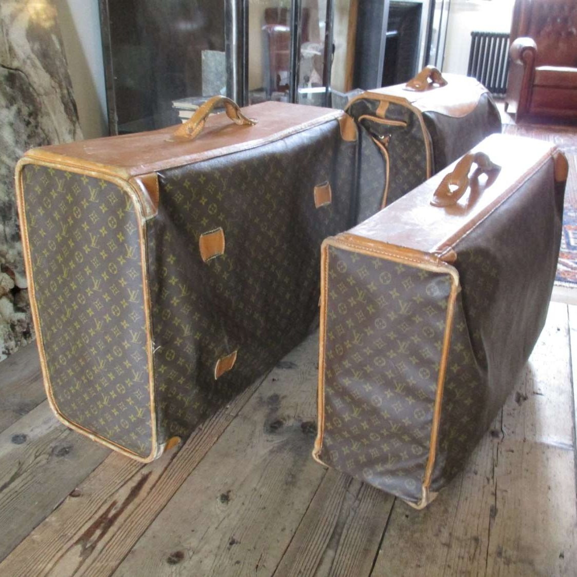 Effectief lawaai een kopje Oude Louis Vuitton koffers - Piet Jonker