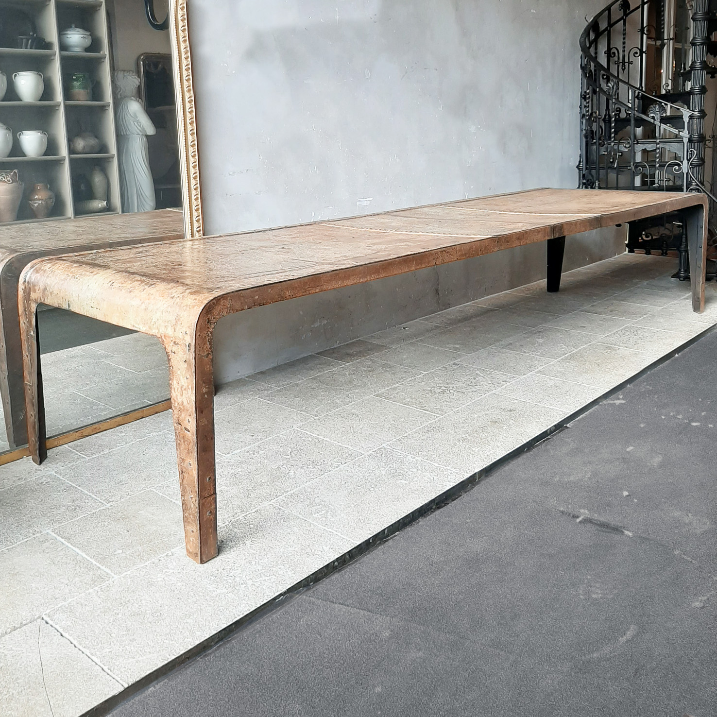 D.w.z twintig litteken Industriële metalen tafel 4 meter lang x 1 meter breed - Piet Jonker
